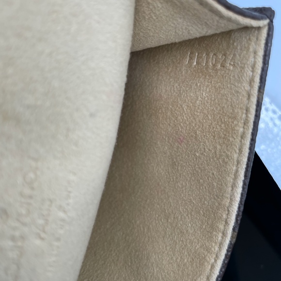 LOUIS VUITTON Florentine Belt Bag monogram pouch - Picture 10 of 10